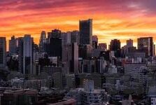 麻豆果冻传媒一卡二卡-揭开麻豆果冻传媒的二卡惊喜，沉湎与创意的惊喜碰撞